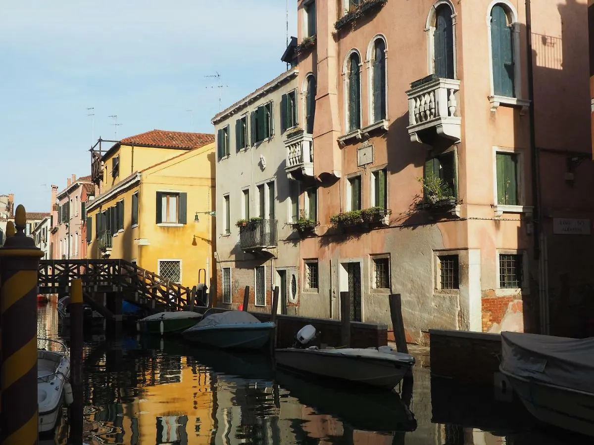 Ca Robberstad Venice Apartment
